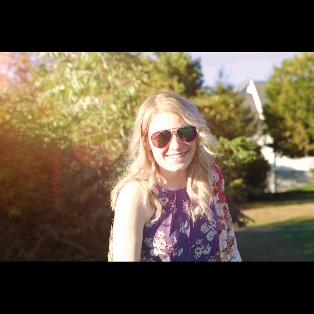 Meet your Posher, Samantha